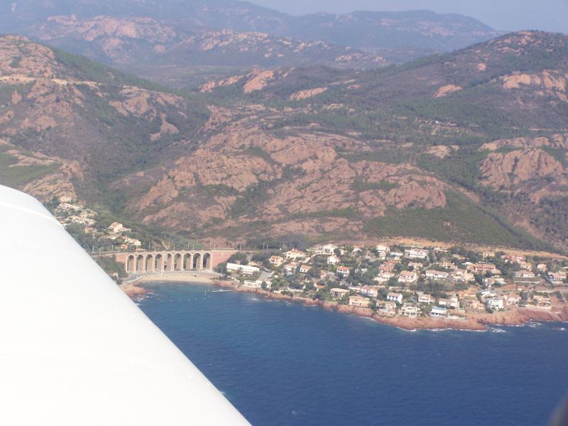 gal/Vacances/La_Cote_d_Azur_Vue_du_Ciel/Grasse2007 126.jpg